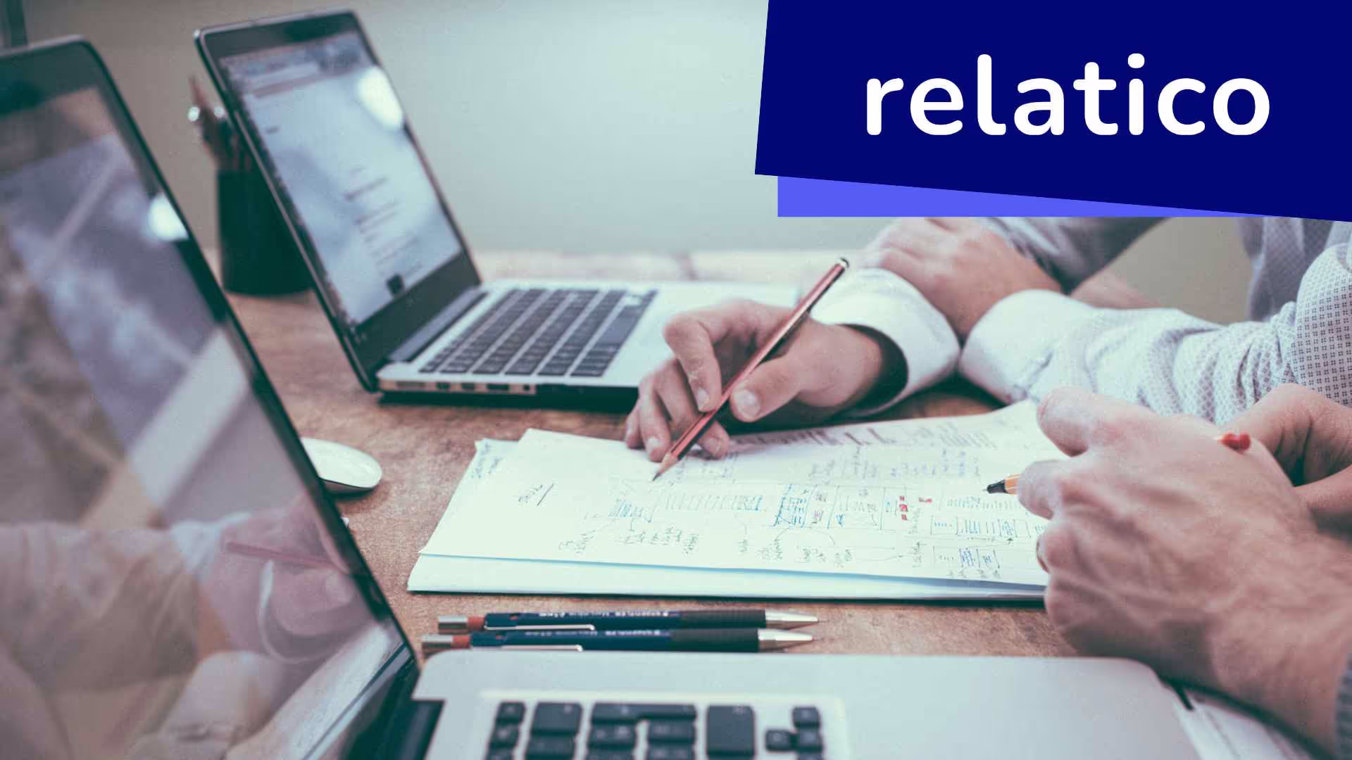 Was genau ist DMS-Software? Wie können Lieferanten damit ihr Dokumentenmanagement rationalisieren, compliance verbessern und die Zusammenarbeit innerhalb der Lieferkette fördern? Erfahren Sie, wie Tools wie Relatico Lieferantendokumente zentralisieren, Transparenz gewährleisten und Arbeitsabläufe für ein effizientes Lieferantenmanagement automatisieren. Vereinfachen Sie compliance und reduzieren Sie Risiken mit der richtigen Dokumentenmanagement-Lösung.